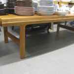 576 2346 COFFEE TABLE